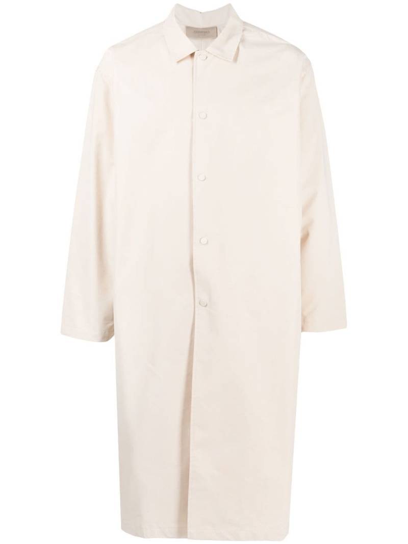 FEAR OF GOD ESSENTIALS spread-collar buttoned trench coat - Neutrals von FEAR OF GOD ESSENTIALS