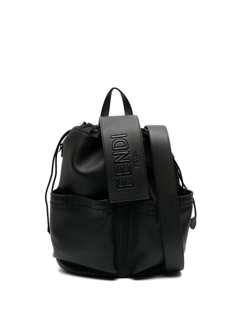 FENDI logo-embossed leather backpack - Black von FENDI