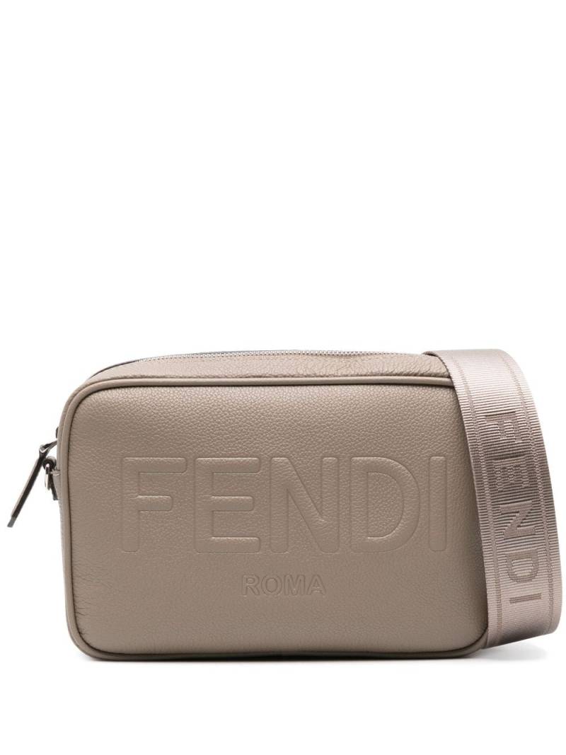 FENDI logo-embossed leather camera case - Brown von FENDI