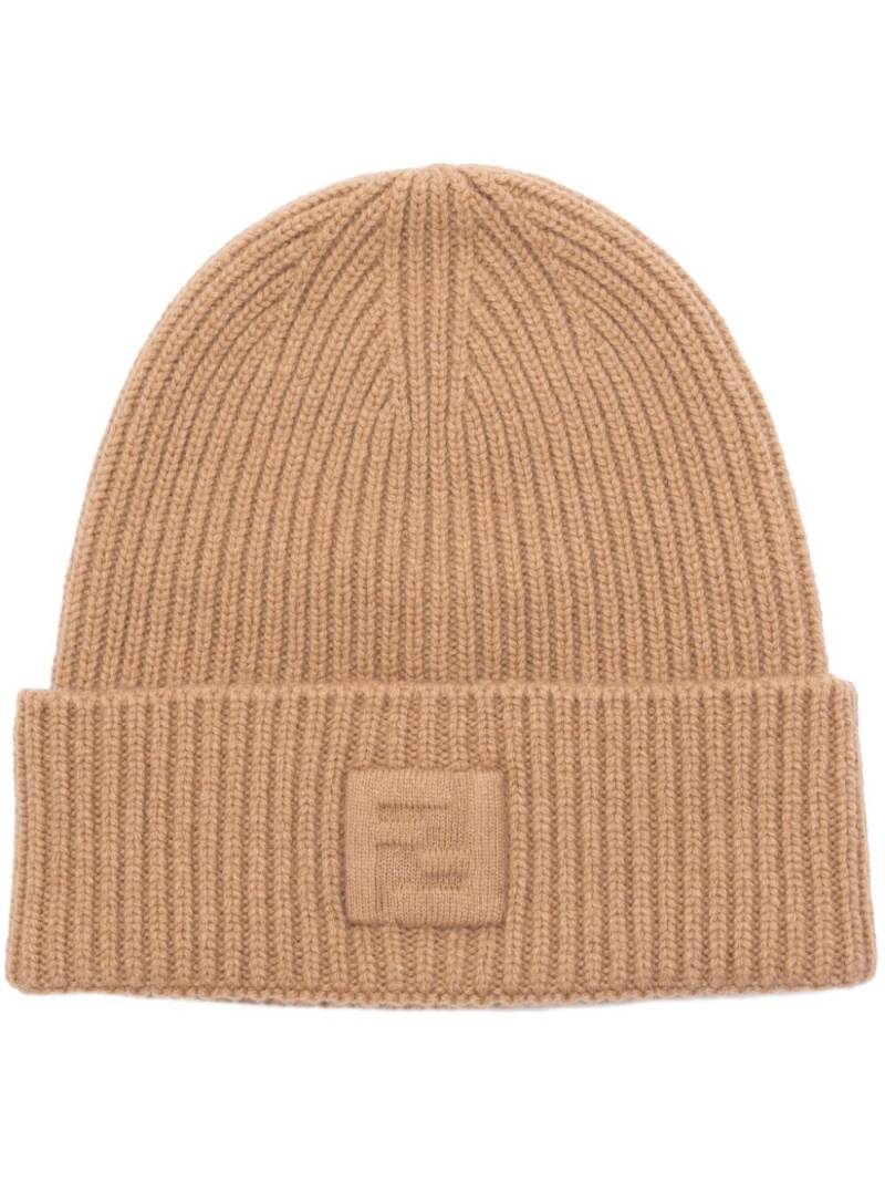 FENDI logo-embroidered beanie - Neutrals von FENDI