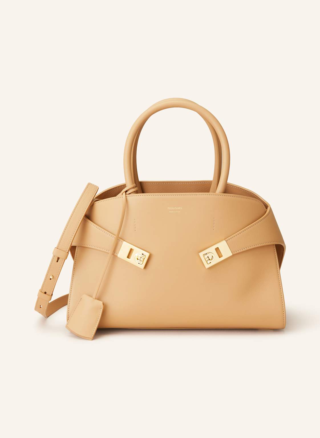 Ferragamo Handtasche Hug Small beige Ferragamo Handtasche Hug Small beige von FERRAGAMO