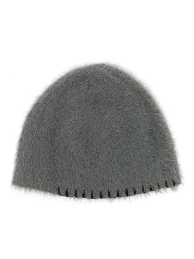 FIVE CM faux-fur beanie - Grey von FIVE CM