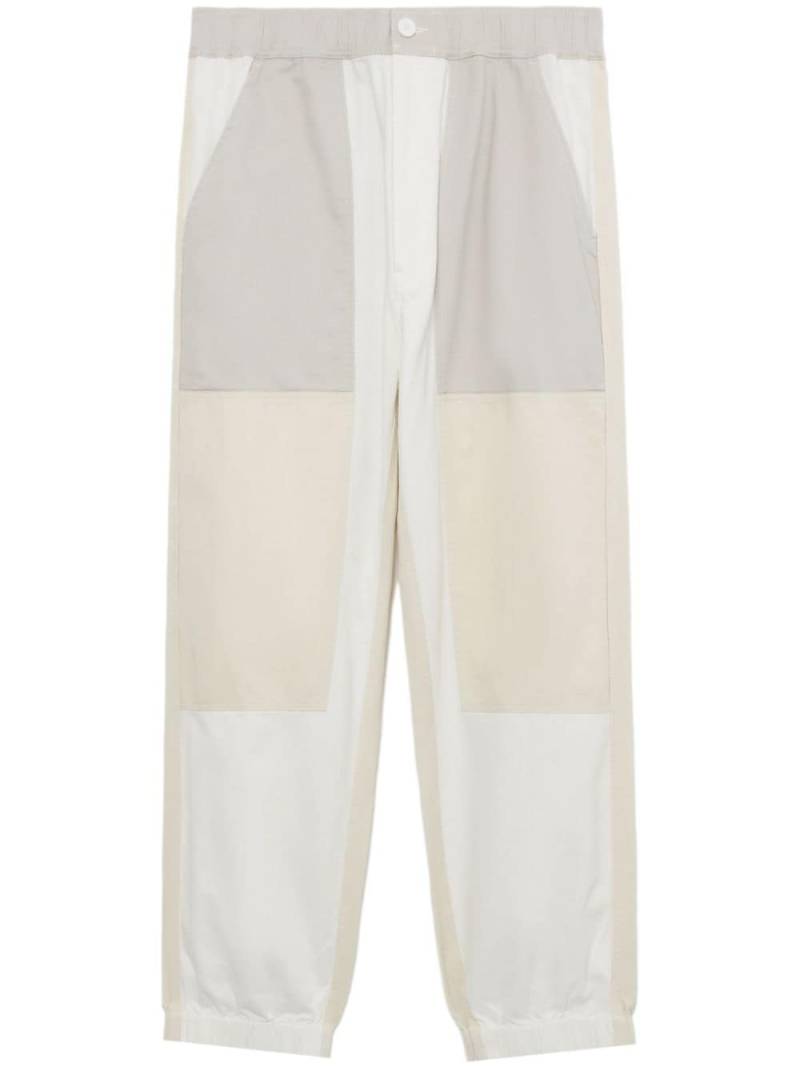 FIVE CM tapered-leg track pants - Neutrals von FIVE CM