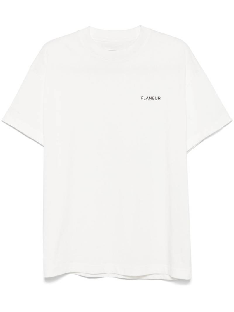 FLÂNEUR logo-embroidered T-shirt - White von FLÂNEUR