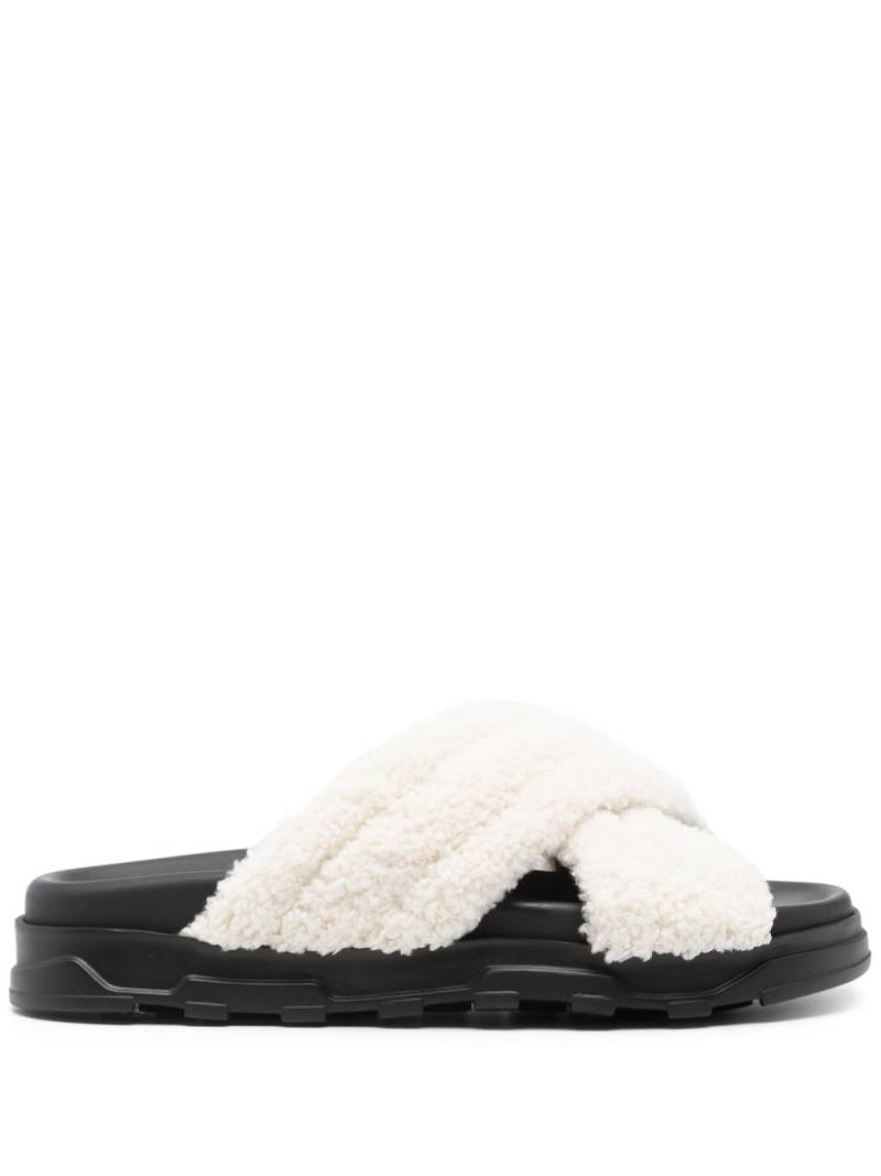 Fabiana Filippi faux-shearling leather slides - White von Fabiana Filippi