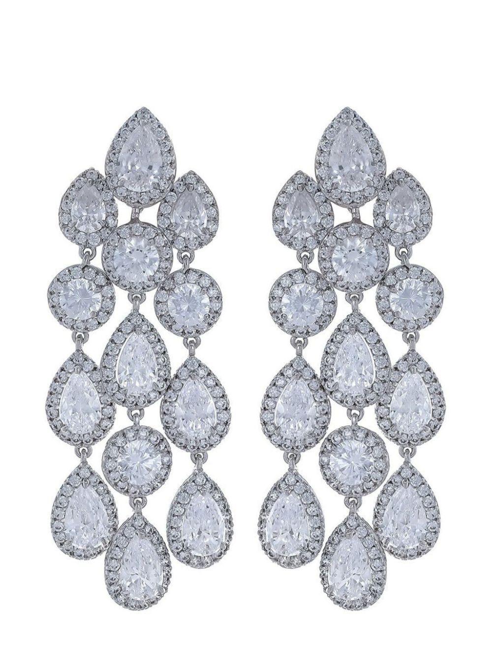 Fantasia by Deserio PEAR CHANDELIER EARRINGS - White von Fantasia by Deserio