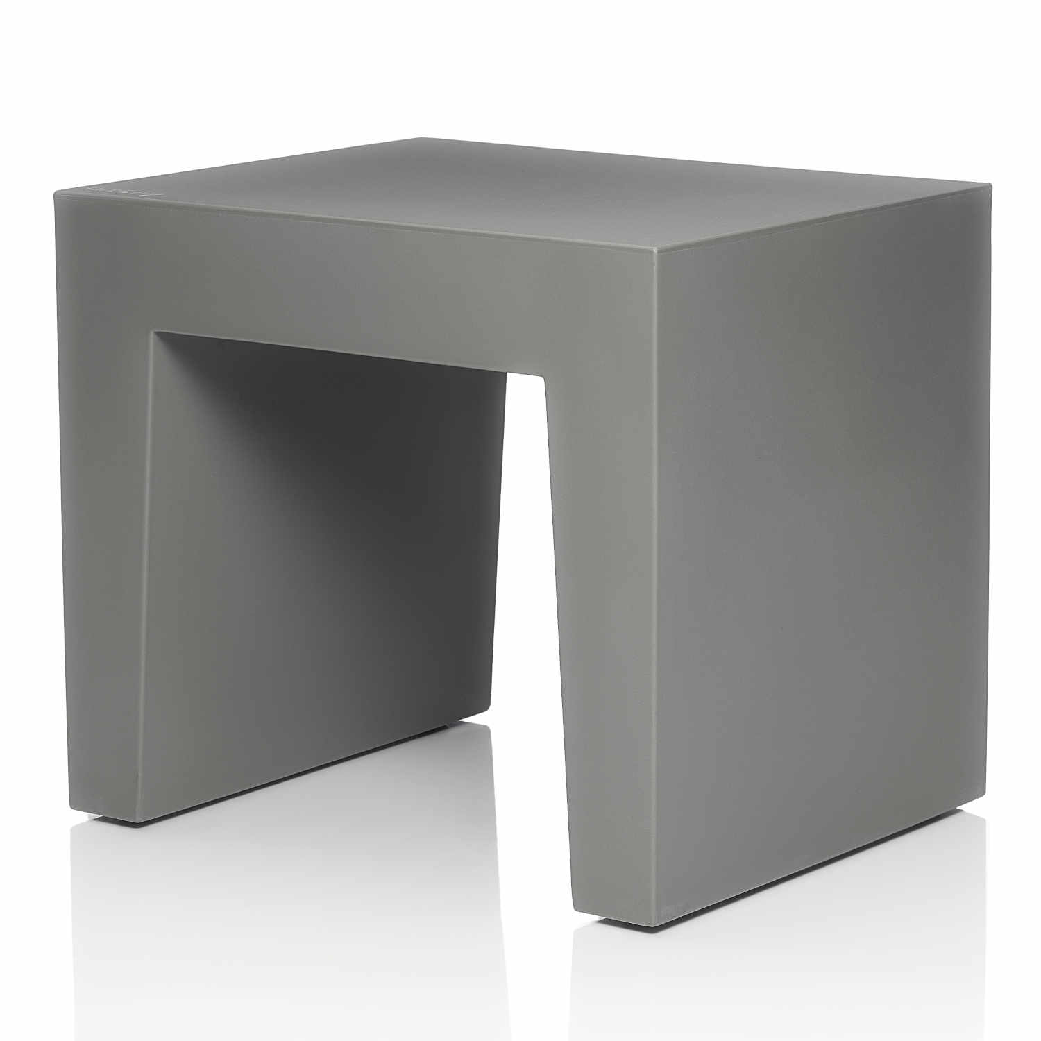 Concrete Seat Hocker/Beistelltisch, Farbe grey von Fatboy