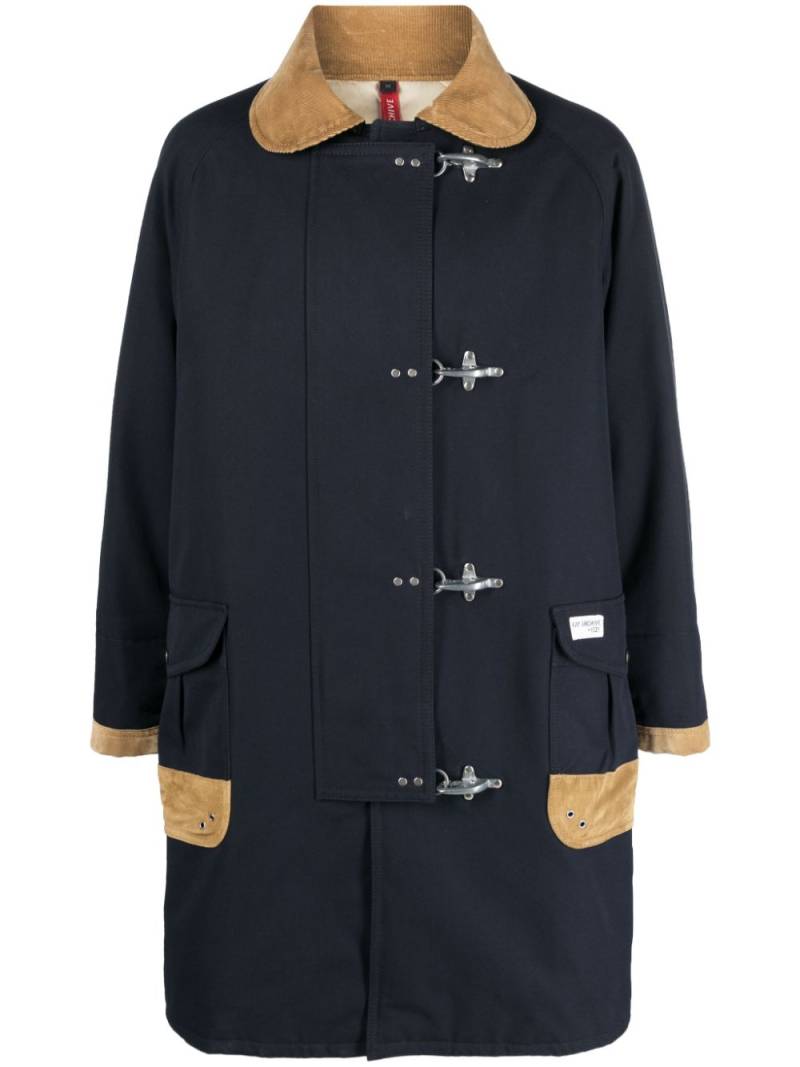 Fay spread-collar duffle coat - Blue von Fay