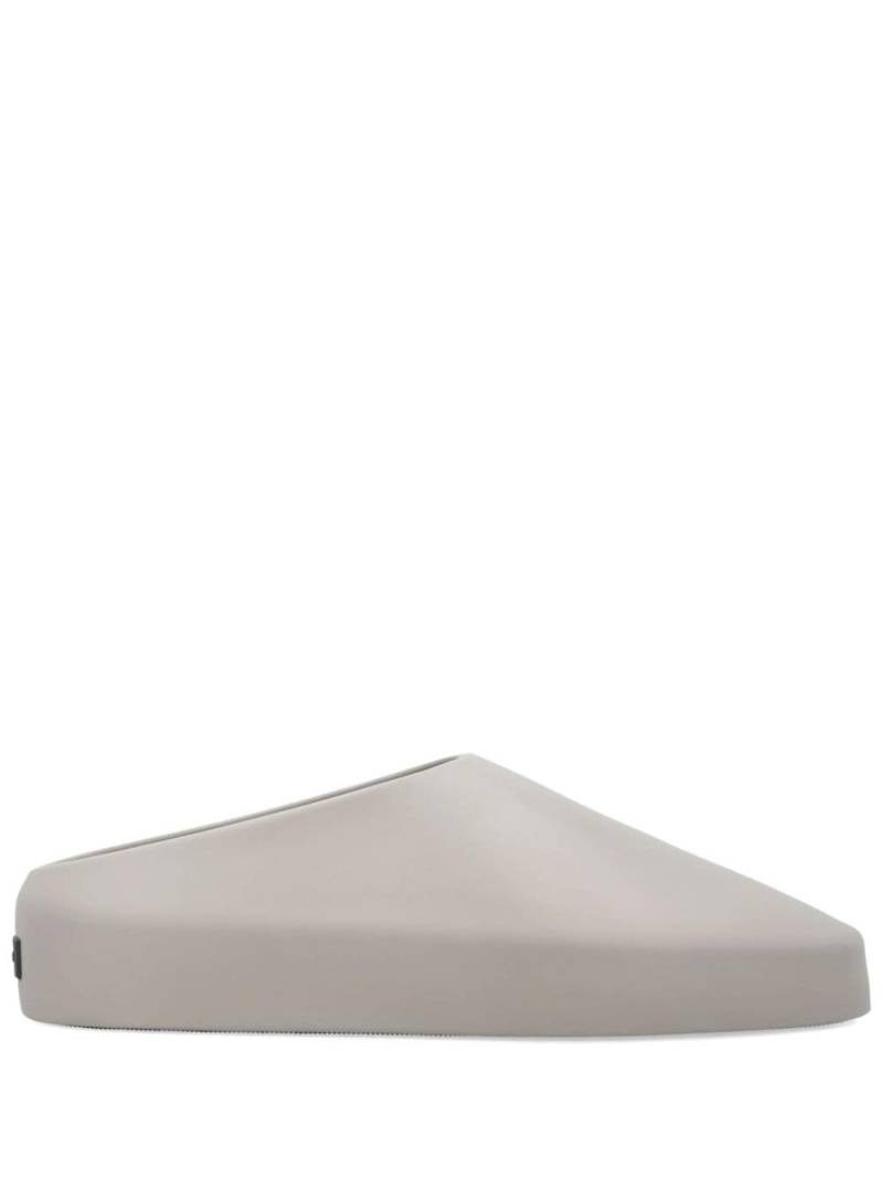 Fear Of God Californias slippers - Grey von Fear Of God