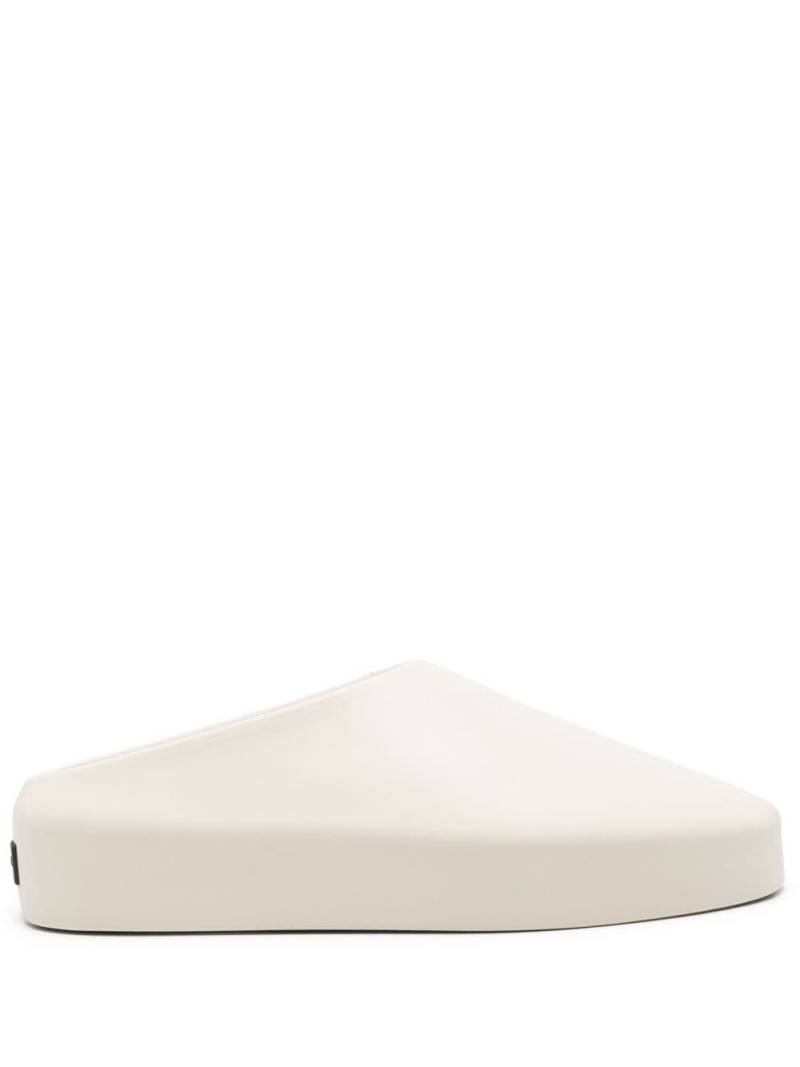 Fear Of God Eva Runner slipper - White von Fear Of God