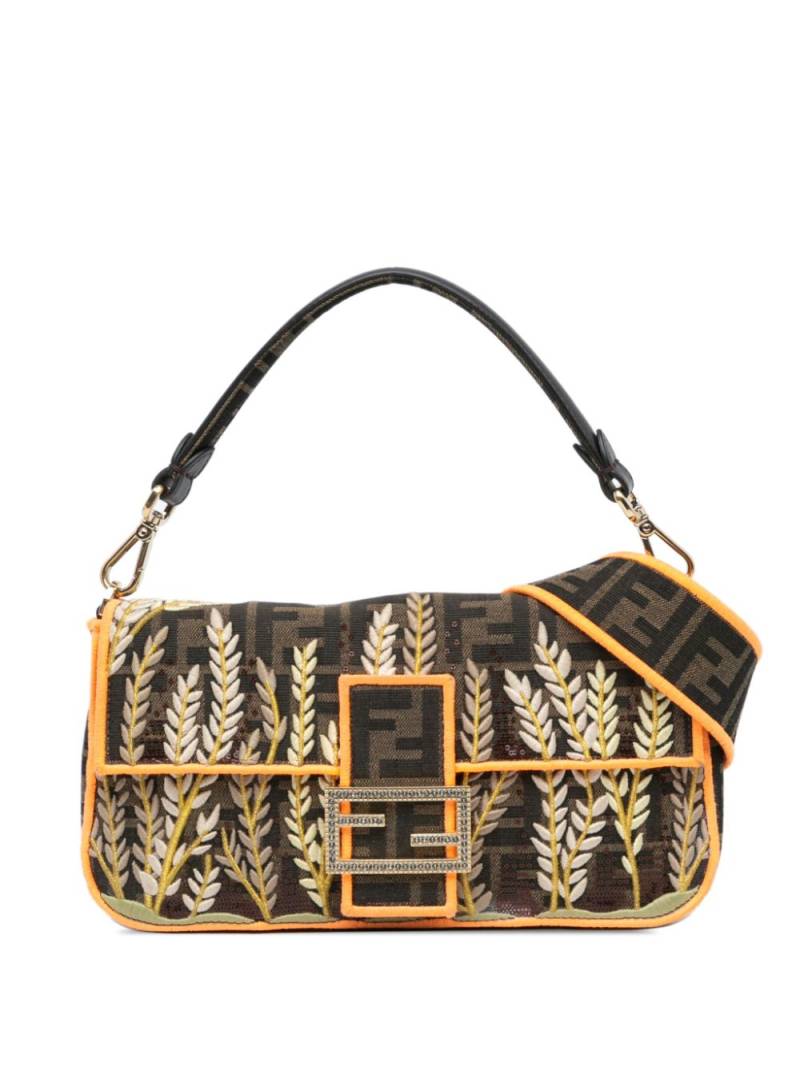 Fendi Pre-Owned 2015-2024 Zucca Embroidered Canvas Bagbaguette satchel - Brown von Fendi Pre-Owned