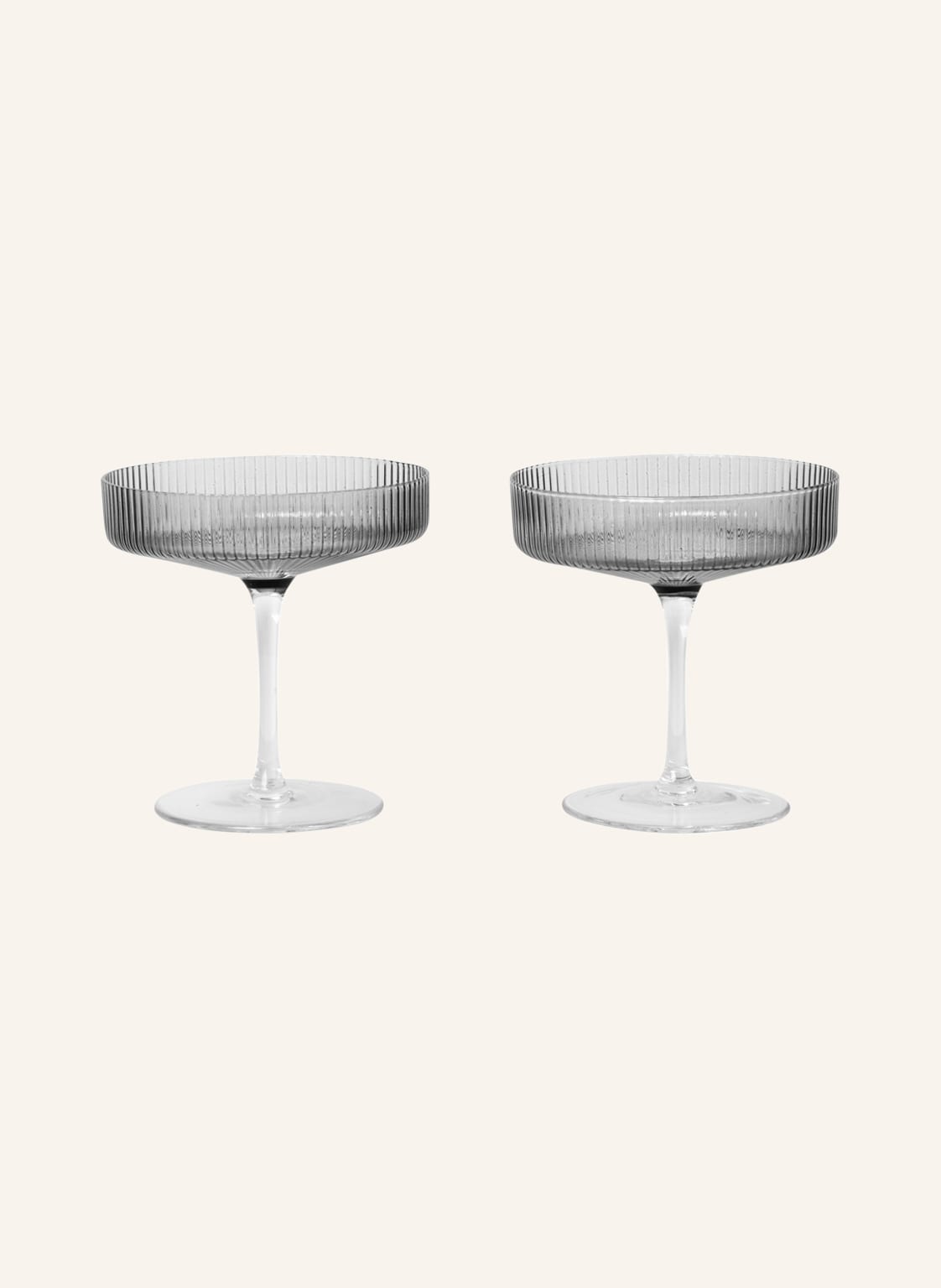 Ferm Living 2er-Set Champagnergläser Ripple grau Ferm Living 2er-Set Champagnergläser Ripple grau von Ferm LIVING
