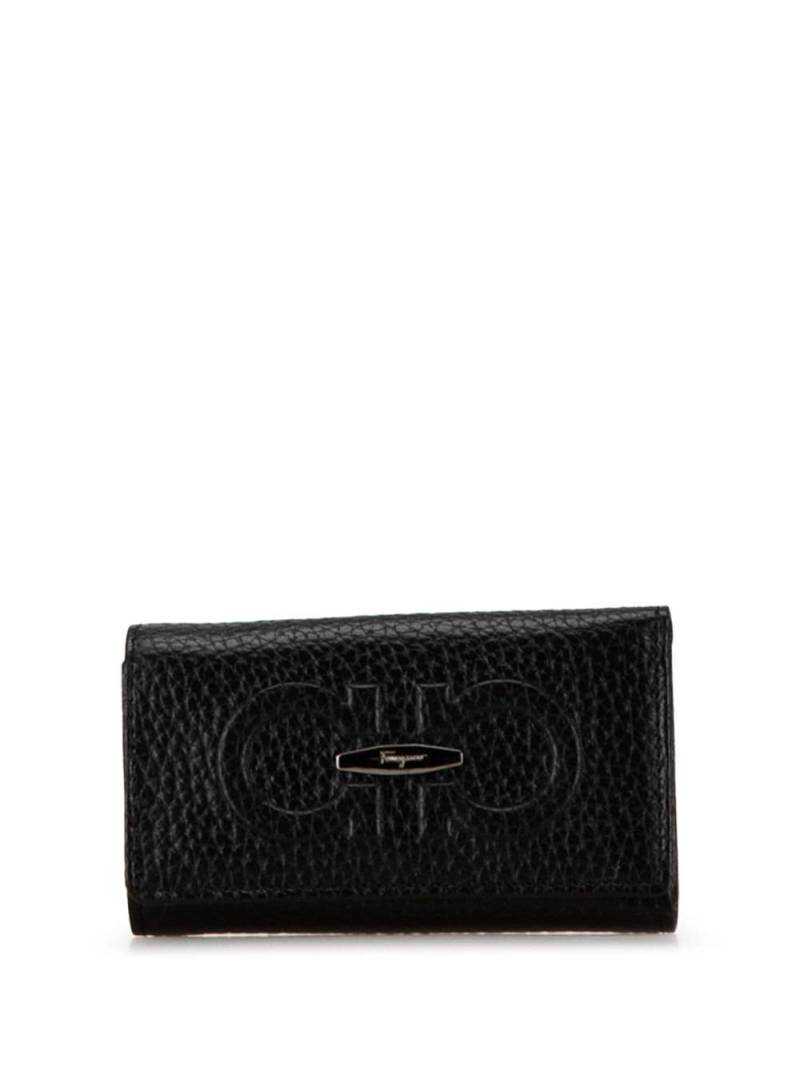 Ferragamo Pre-Owned 2010-2024 Gancini Embossed Leather key holder - Black von Ferragamo Pre-Owned