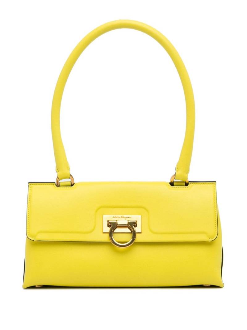 Ferragamo Pre-Owned 2021 Pre-Owned Ferragamo Trifolio Long Top Handle handbag - Yellow von Ferragamo Pre-Owned