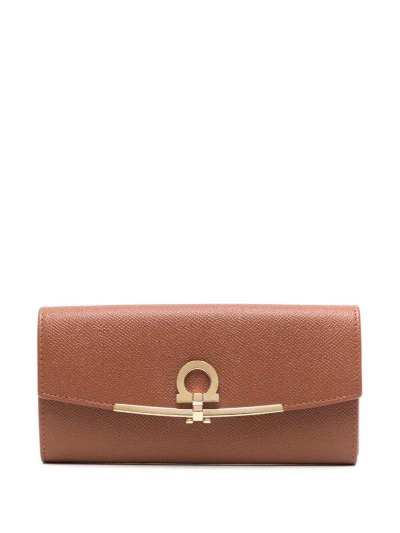 Ferragamo Gancini Continental wallet - Brown von Ferragamo