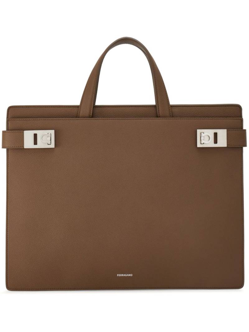 Ferragamo Gancini-buckle leather briefcase - Neutrals von Ferragamo