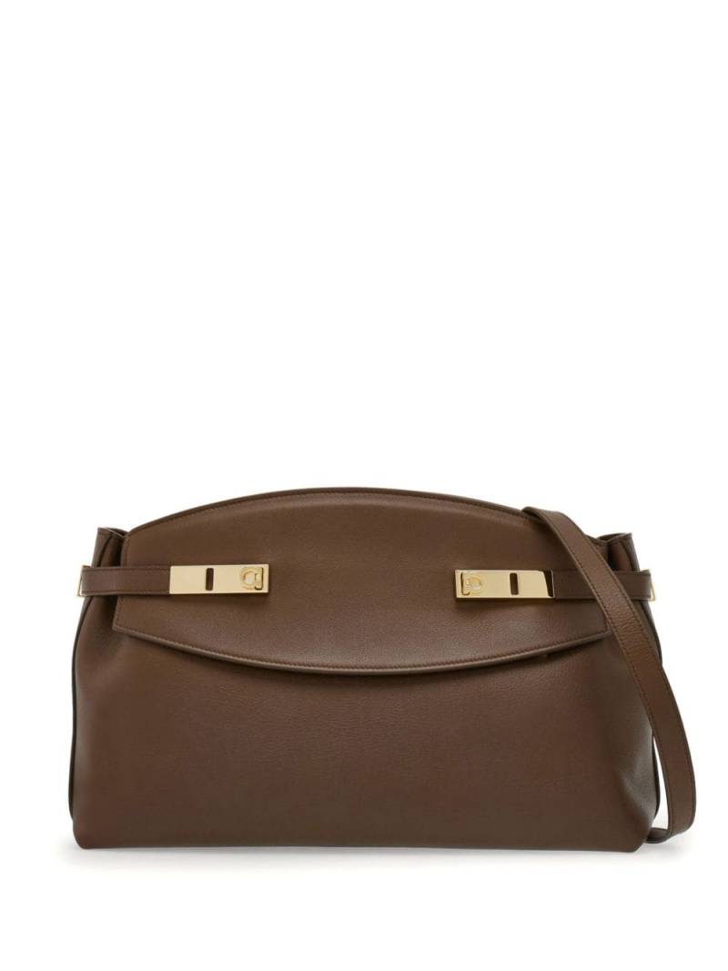 Ferragamo Gancini-plaque leather clutch bag - Brown von Ferragamo