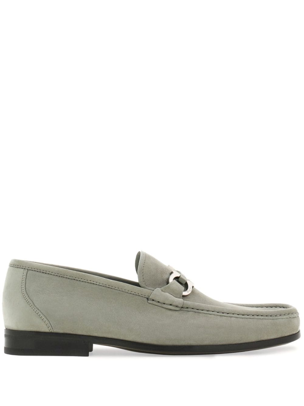 Ferragamo Gancini-plaque leather loafers - Grey von Ferragamo