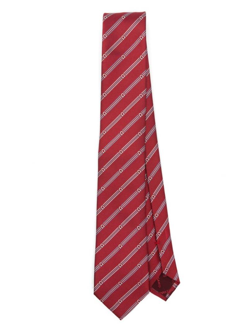 Ferragamo Gancini-print silk tie - Red von Ferragamo