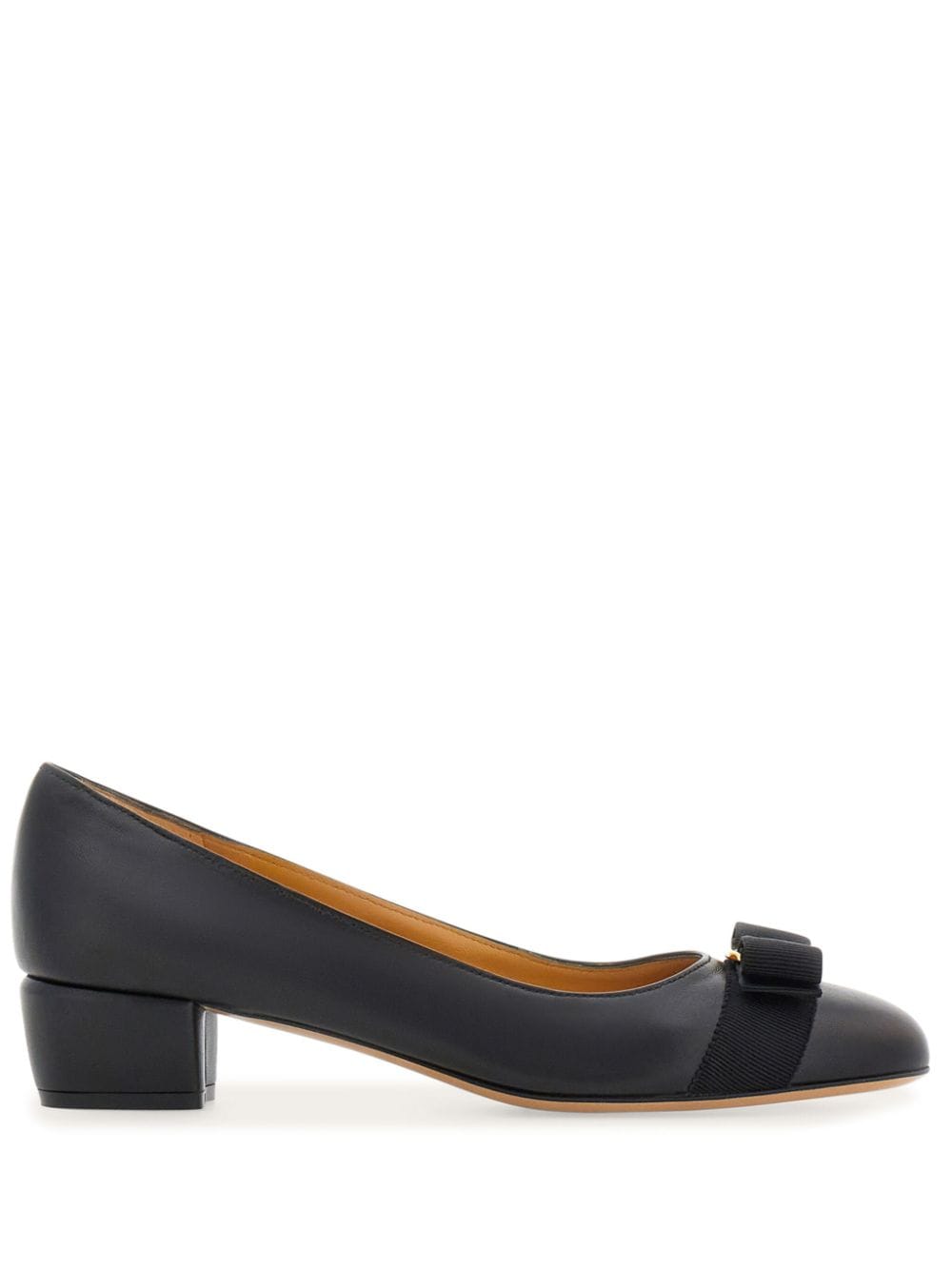 Ferragamo Vara 30mm leather pumps - Black von Ferragamo