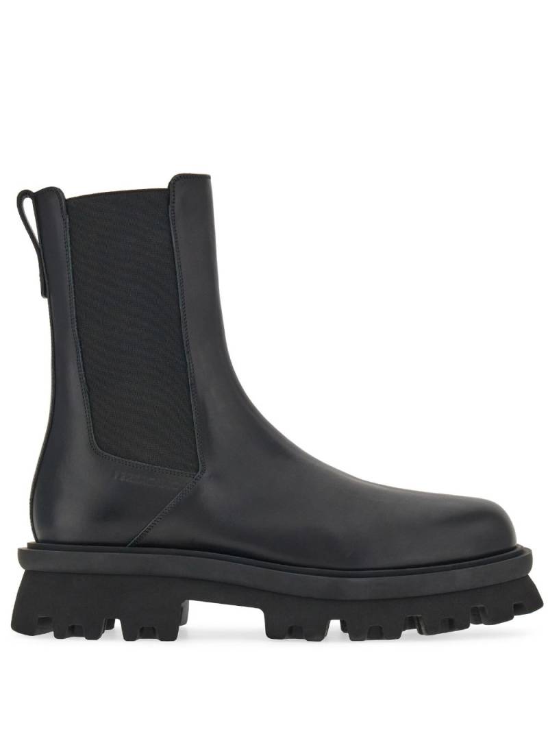 Ferragamo chunky chelsea leather boots - Black von Ferragamo