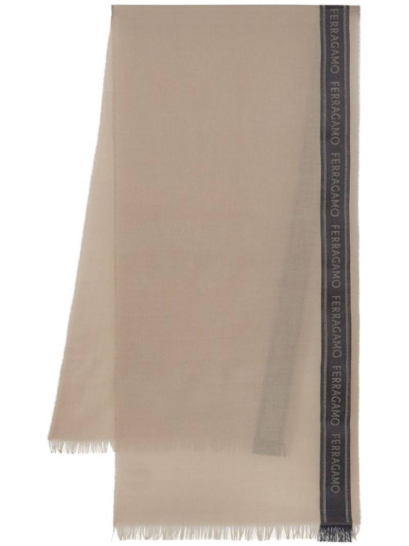 Ferragamo color-block logo-print scarf - Neutrals von Ferragamo