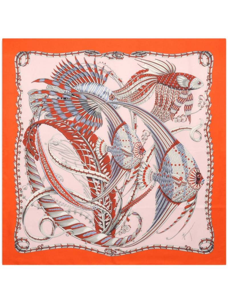 Ferragamo fish-print silk foulard - Orange von Ferragamo