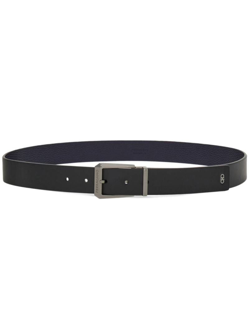 Ferragamo logo-engraved reversible leather belt - Blue von Ferragamo