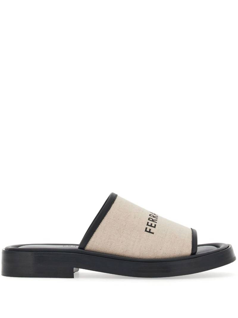 Ferragamo logo-print canvas slides - Neutrals von Ferragamo