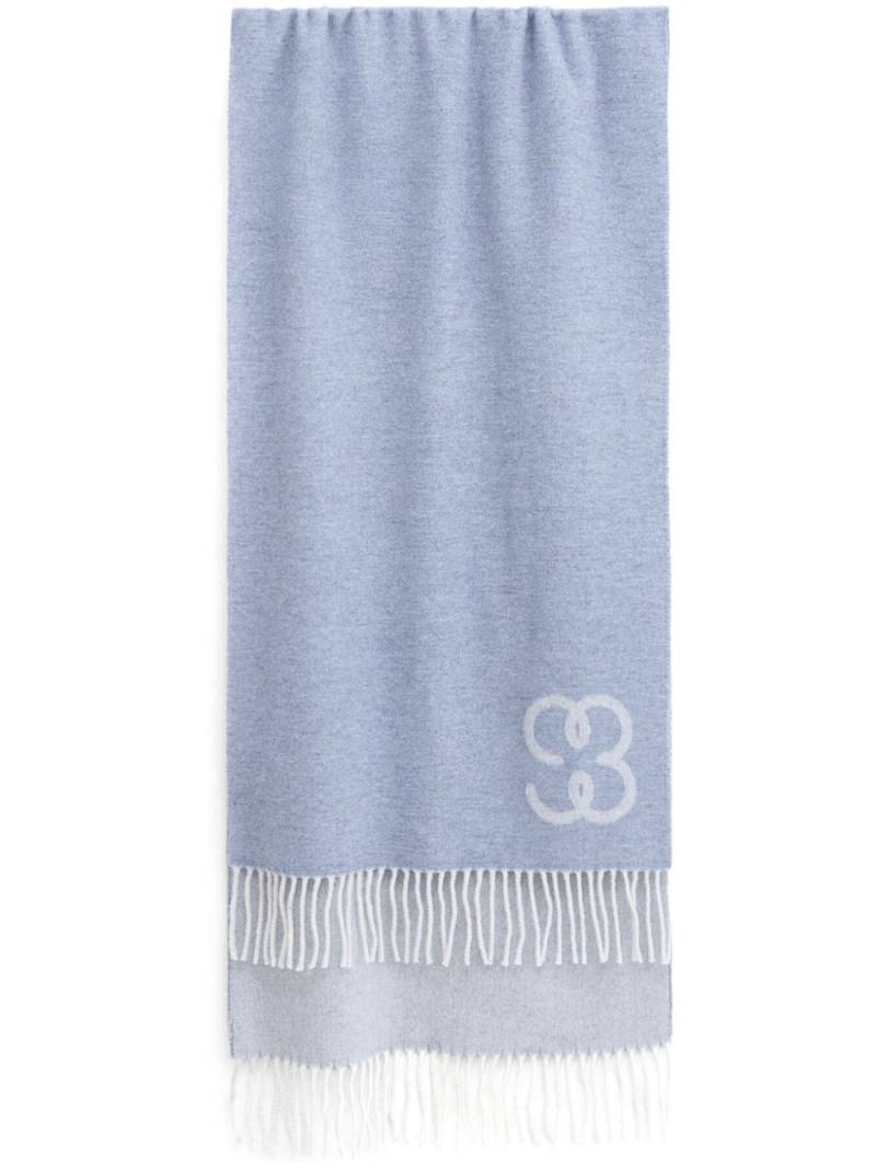 Filippa K Monogram scarf - Blue von Filippa K