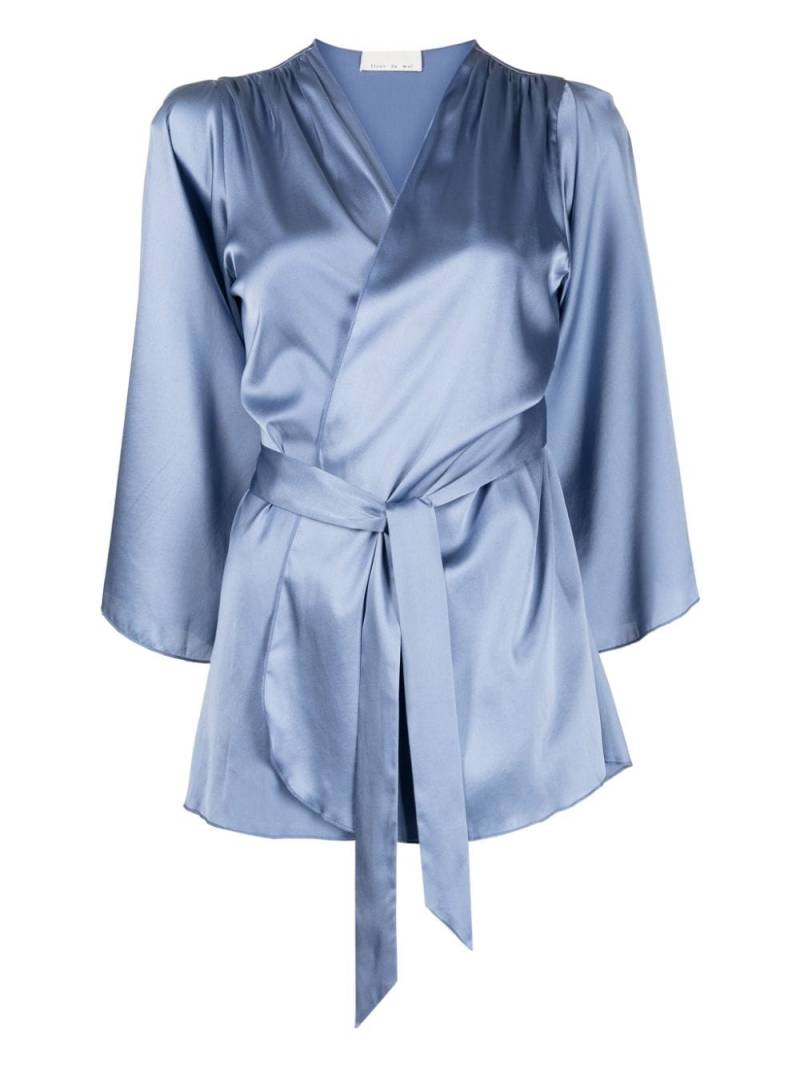 Fleur Du Mal Angel long-sleeve satin robe - Blue von Fleur Du Mal