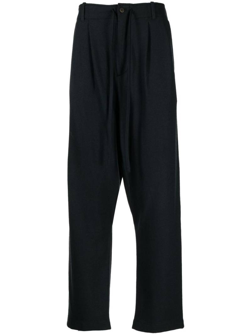 Forme D'expression pleated drop-crotch trousers - Blue von Forme D'expression