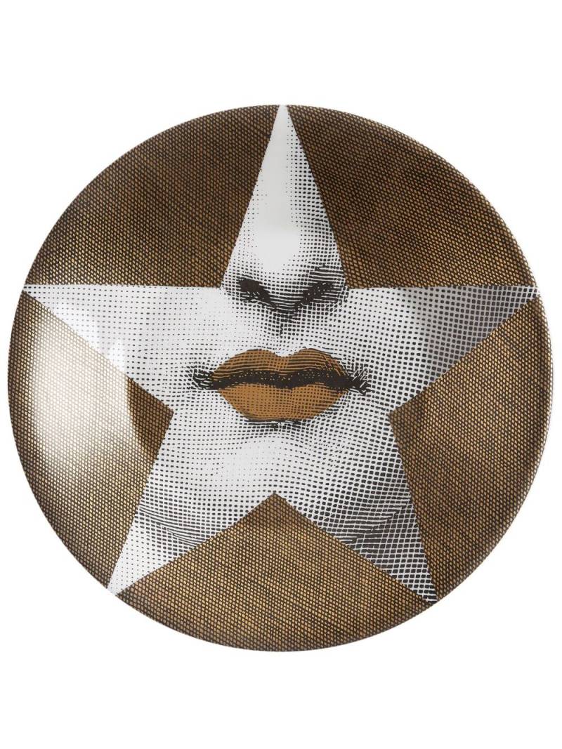 Fornasetti Tema e Variazioni N.399 hand-decorated centrepiece - Brown von Fornasetti