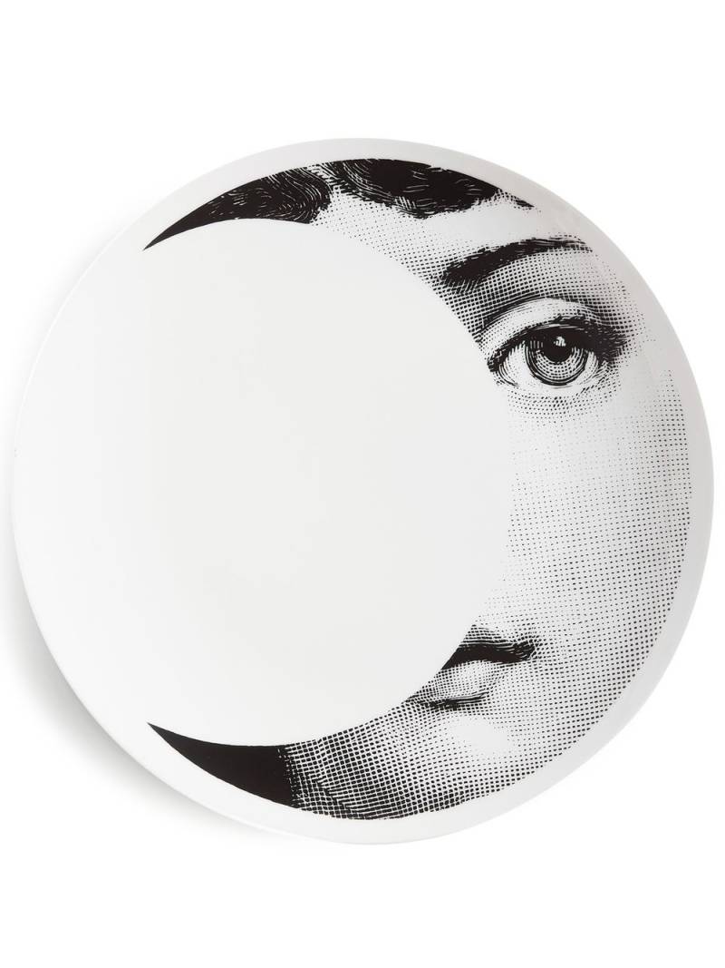 Fornasetti Tema e Variazioni n.39 wall plate - White von Fornasetti