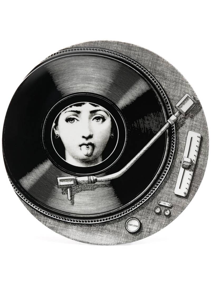 Fornasetti Tema e Variazioni wall plate (No. 370) - Black von Fornasetti