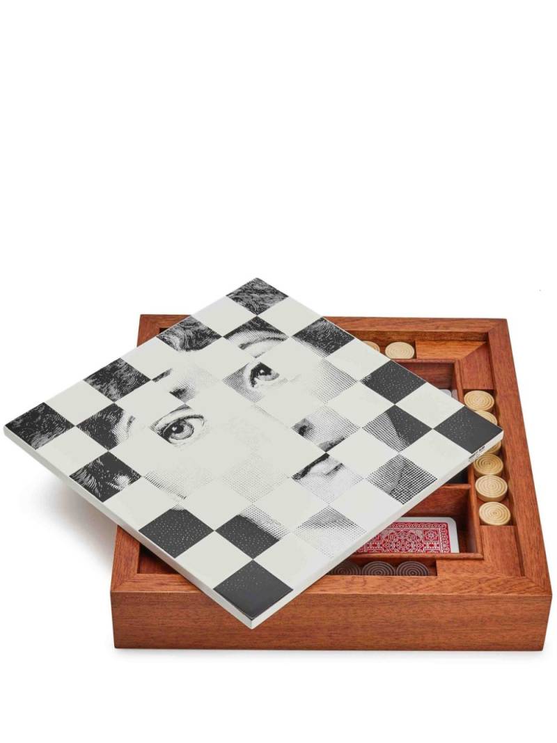 Fornasetti Viso game set - Brown von Fornasetti