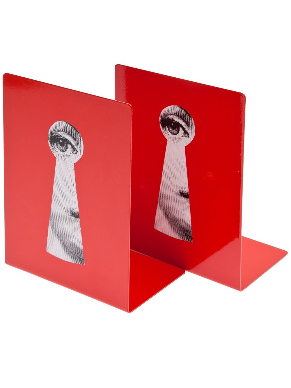 Fornasetti keyhole bookends - Red von Fornasetti