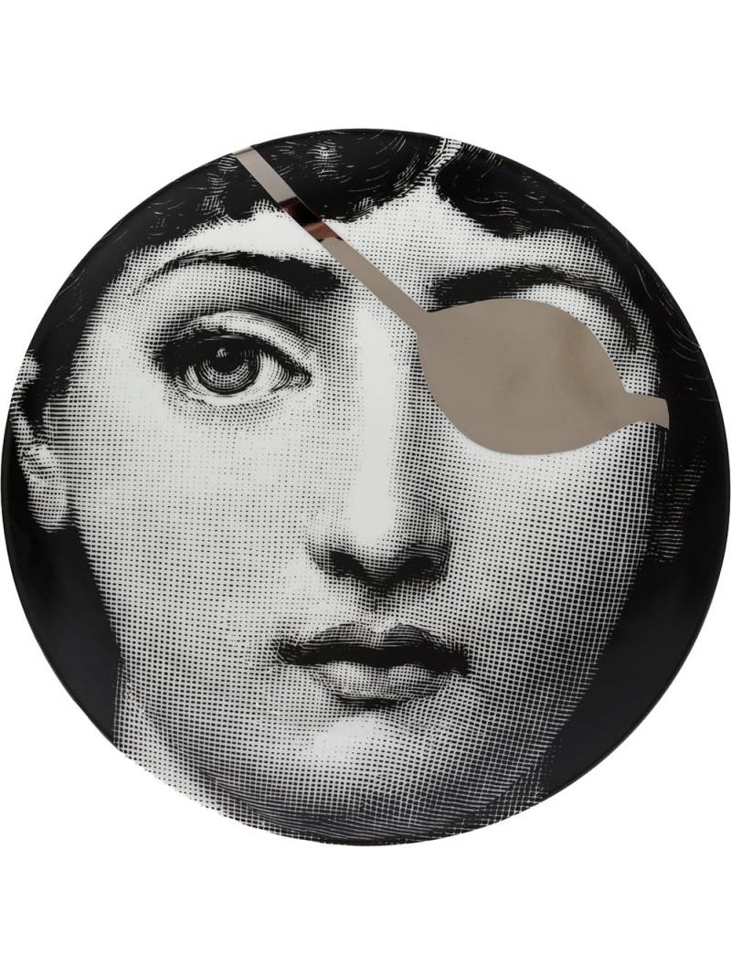 Fornasetti pirate eye T&V wall plate - Grey von Fornasetti