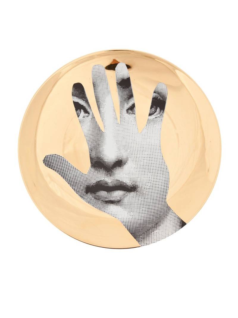 Fornasetti plate - Black von Fornasetti