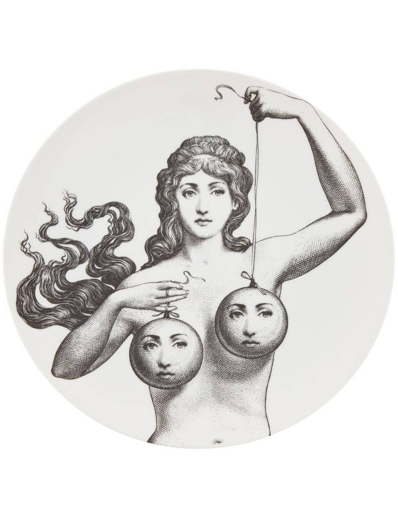 Fornasetti plate - Black von Fornasetti