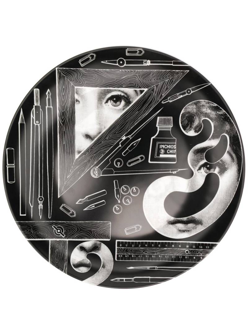 Fornasetti portrait print plate - Black von Fornasetti