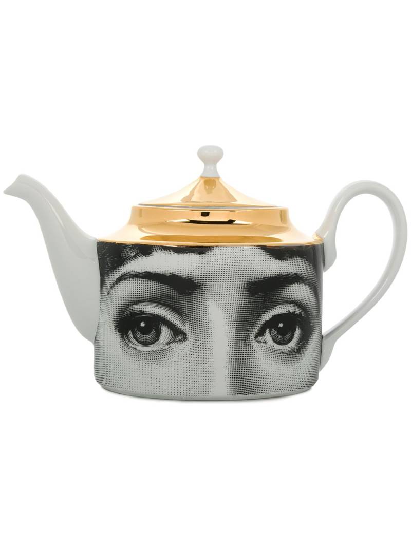 Fornasetti printed face teapot - White von Fornasetti