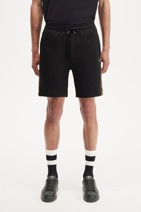 Fred Perry Trainingsshorts | Black | Herren  | L von Fred Perry