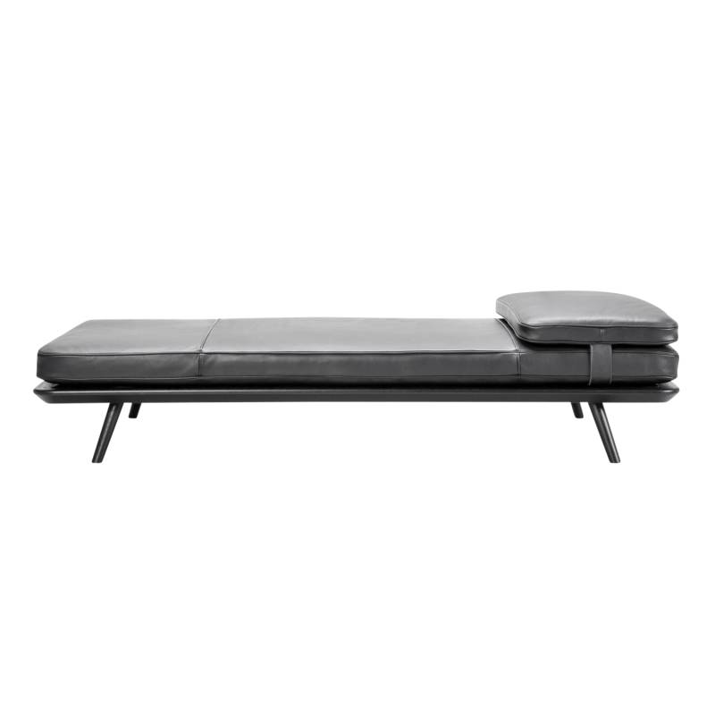 Spine Daybed Leder-Liege, Bezug leder omni - 112 warm grey, Gestell eiche lackiert, Ausführung ohne kopfkissen von Fredericia