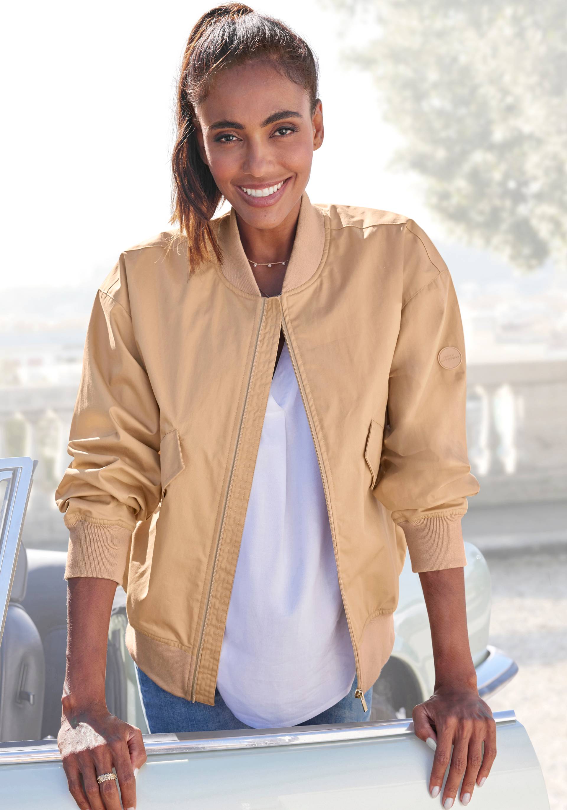 French Connection Blouson, ohne Kapuze, mit College-Kragen French Connection Blouson, ohne Kapuze, mit College-Kragen von French Connection