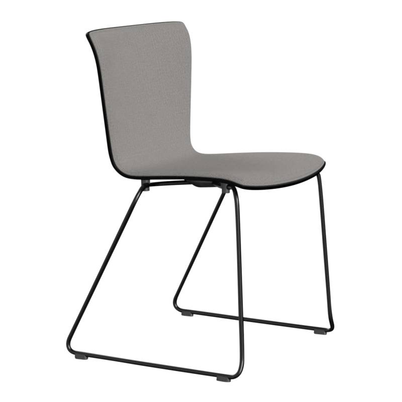 VICO DUO Frontpolster Stoff-Kufenstuhl, Ausführung furnier natur, walnuss (80), Stoffbezug CHRISTIANSHAVN light-beige 1120, Gestell schwarz pulverb... von Fritz Hansen