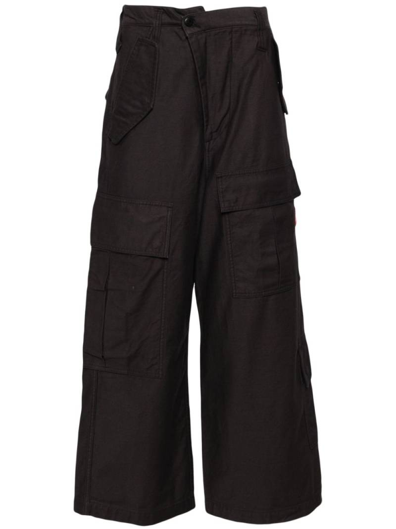 Fumito Ganryu Graffiti cargo pants - Black von Fumito Ganryu