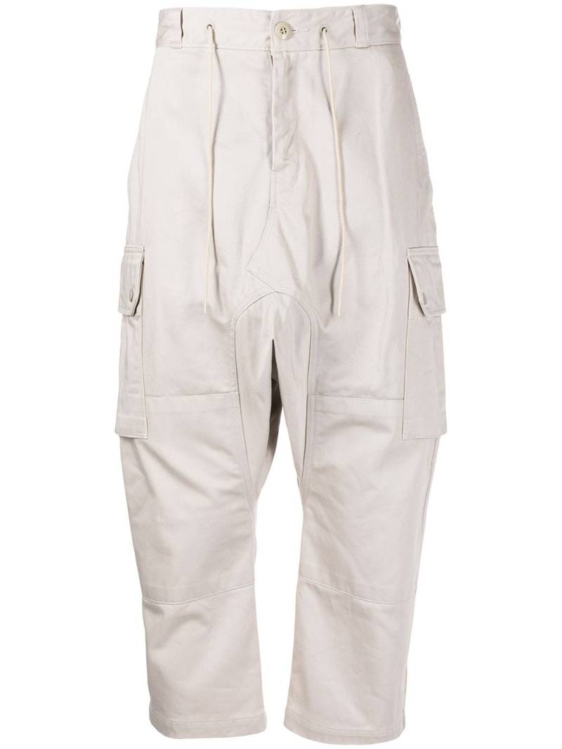 Fumito Ganryu cropped straight cargo trousers - Grey von Fumito Ganryu