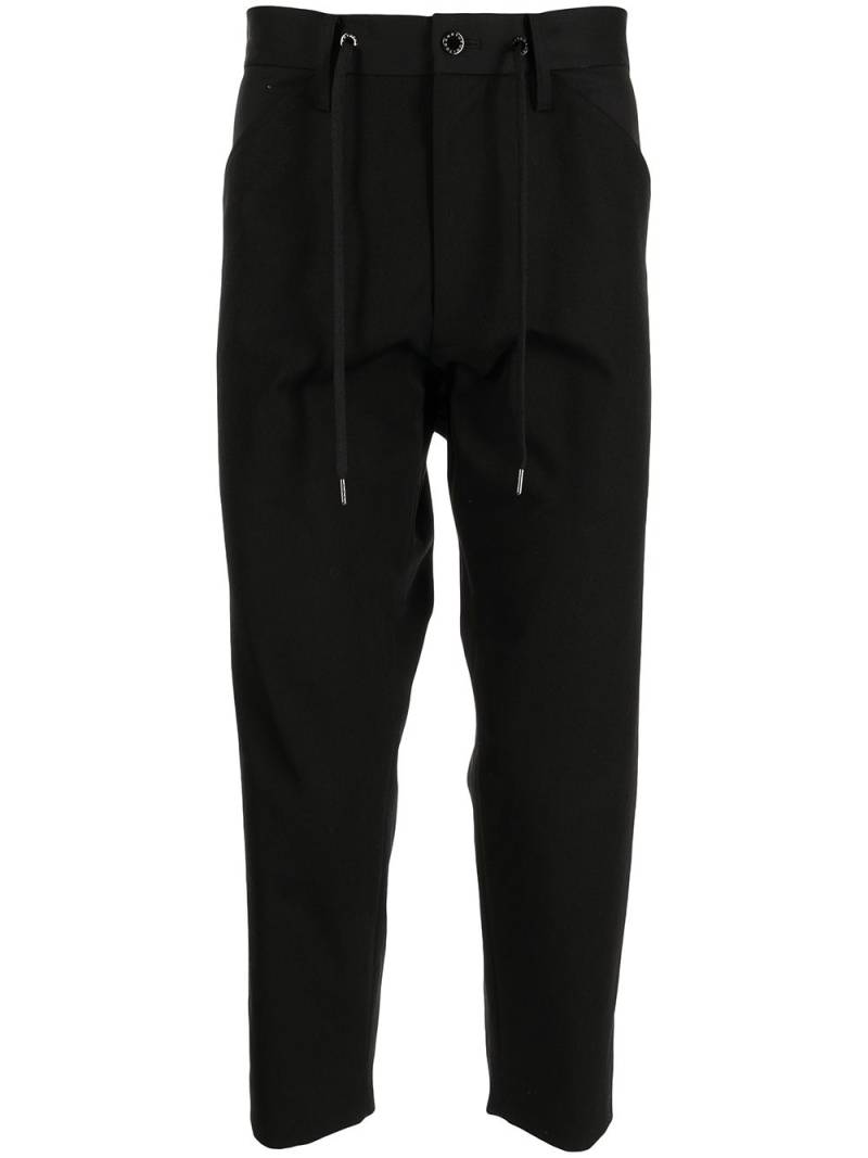 Fumito Ganryu drop-crotch cropped wool trousers - Black von Fumito Ganryu