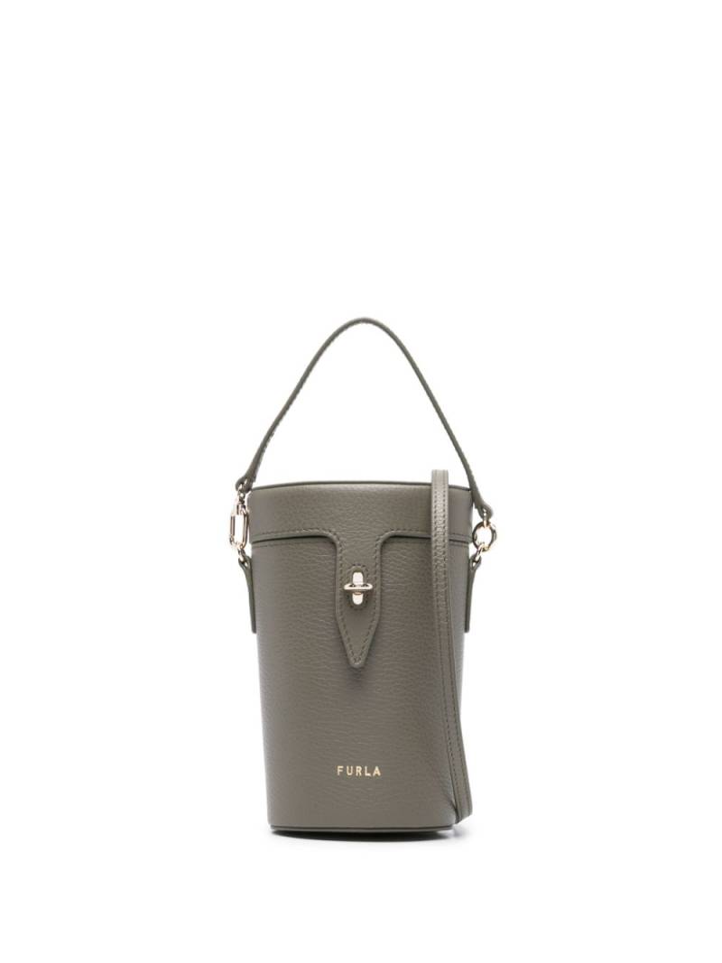 Furla logo-debossed leather bucket bag - Green von Furla